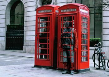 london-telephone_1447972i.jpg