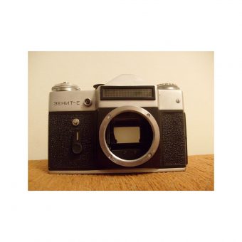 800px-Zenit-E_body.jpg