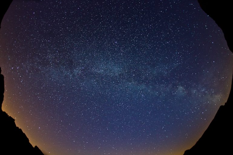 La Tête Dans Les étoiles Lense