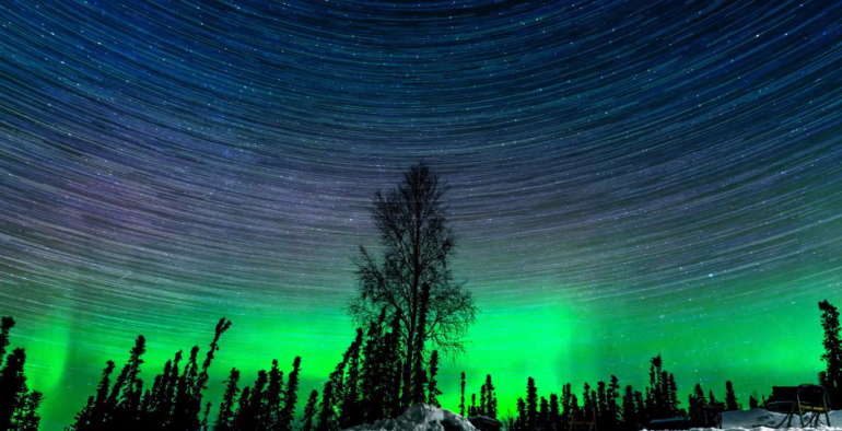 FireShot-Screen-Capture-013-AWAKE-Electric-Northern-Lights-Time-Lapse-on-Vimeo-vimeo_com_122280983.png