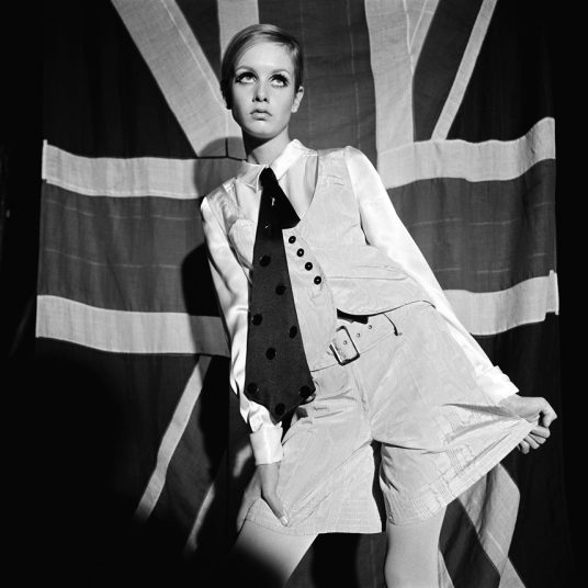 Twiggy-1966-Photog_3344946k.jpg