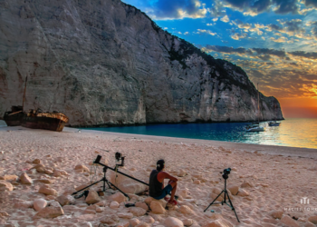 FireShot-Capture-111-Les-secrets-de-Zakynthos-dévoilés-dans-un-timelapse-–_-http___www.lense_.fr_.png