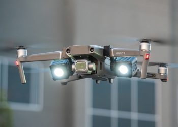 lume-cube-lighting-kit-dji-mavic-2