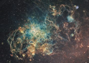 large-magellanic-cloud-detail-ciel-austral-astrophotography