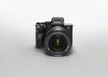 A7S III_SEL1635GM_front_top_image_1