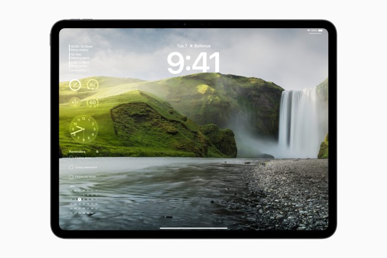 Apple-iPad-Pro-iPadOS-17-Lock-Screen-240507
