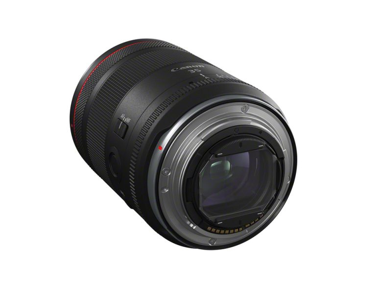 RF 35mm F1.4L VCM_Rear_Filter_Holder_attached_In