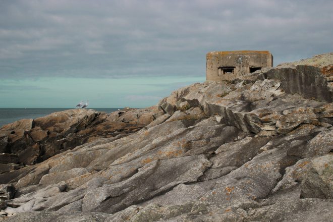 Rock around the bunker