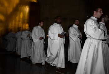 Sous les hospices de Dieu ...