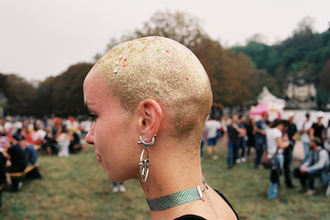 Des Paillettes Plein La Tête