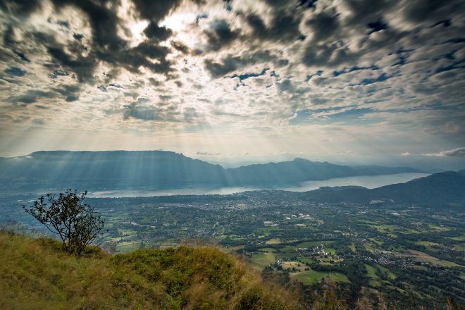 Lac du bourget by Sebastien Pillault