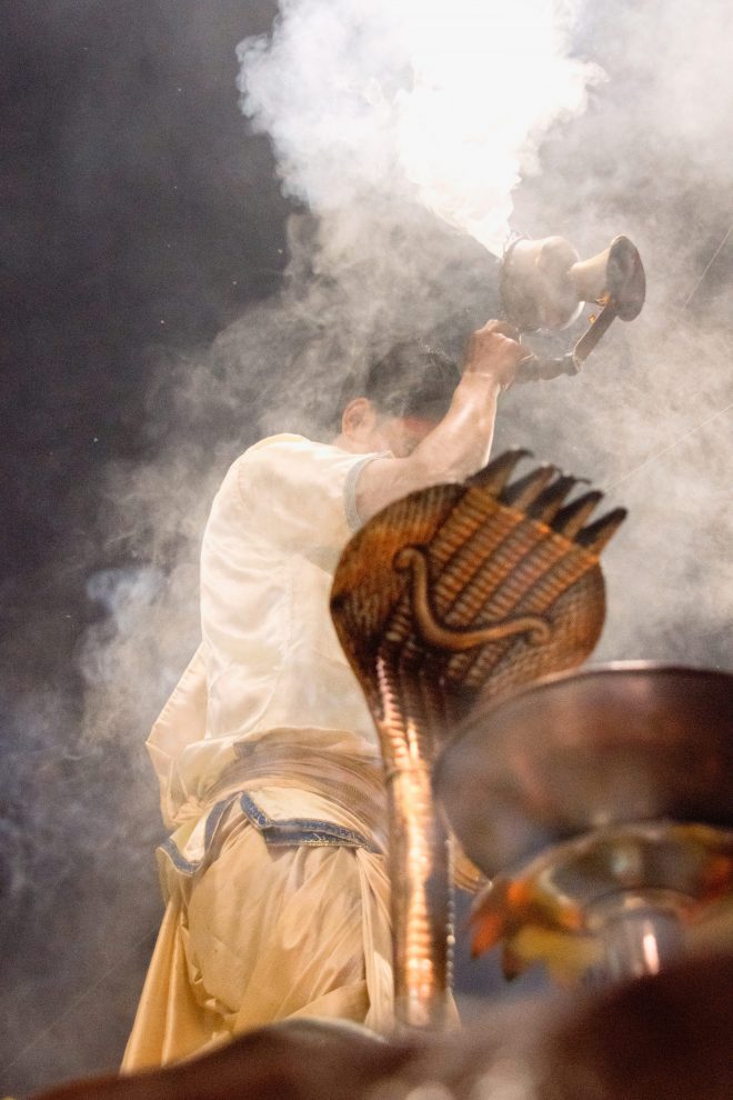 Puja à Varanasi